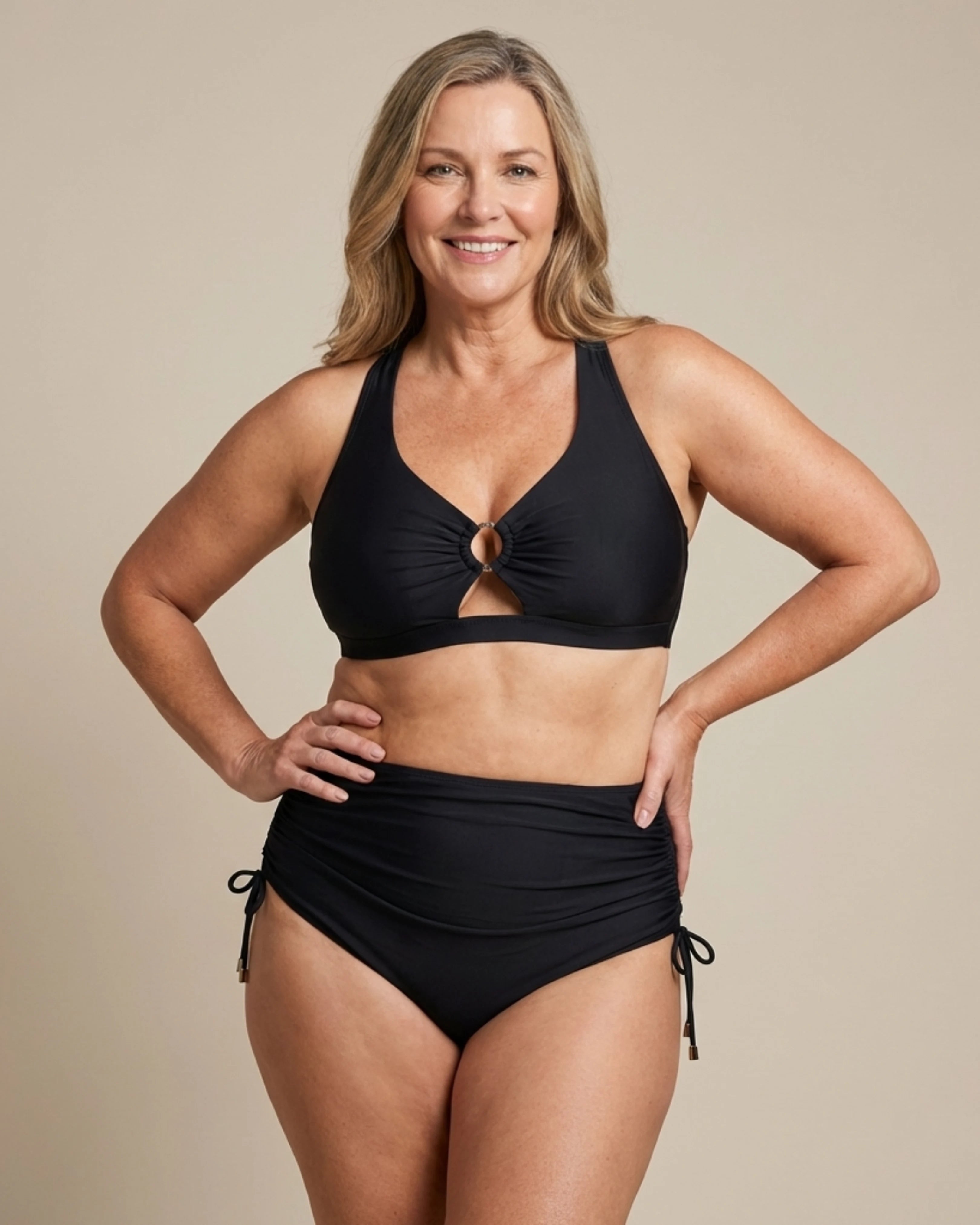 LumaShape Bikini-Set — Rückansicht am Model